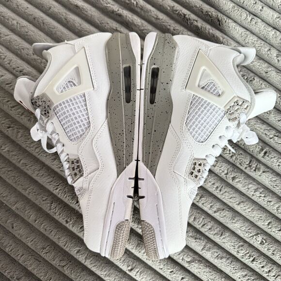 Nike Air Jordan Retro 4 White Oreo CT8527-100 US 7 / EUR 40 CLEAN FAST SHIPPING - Picture 5 of 11